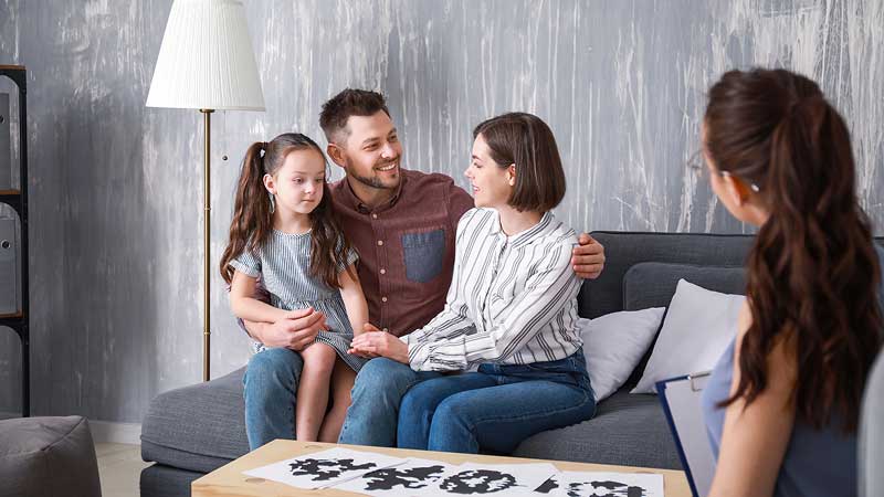 Family therapy - Mental Care Plus